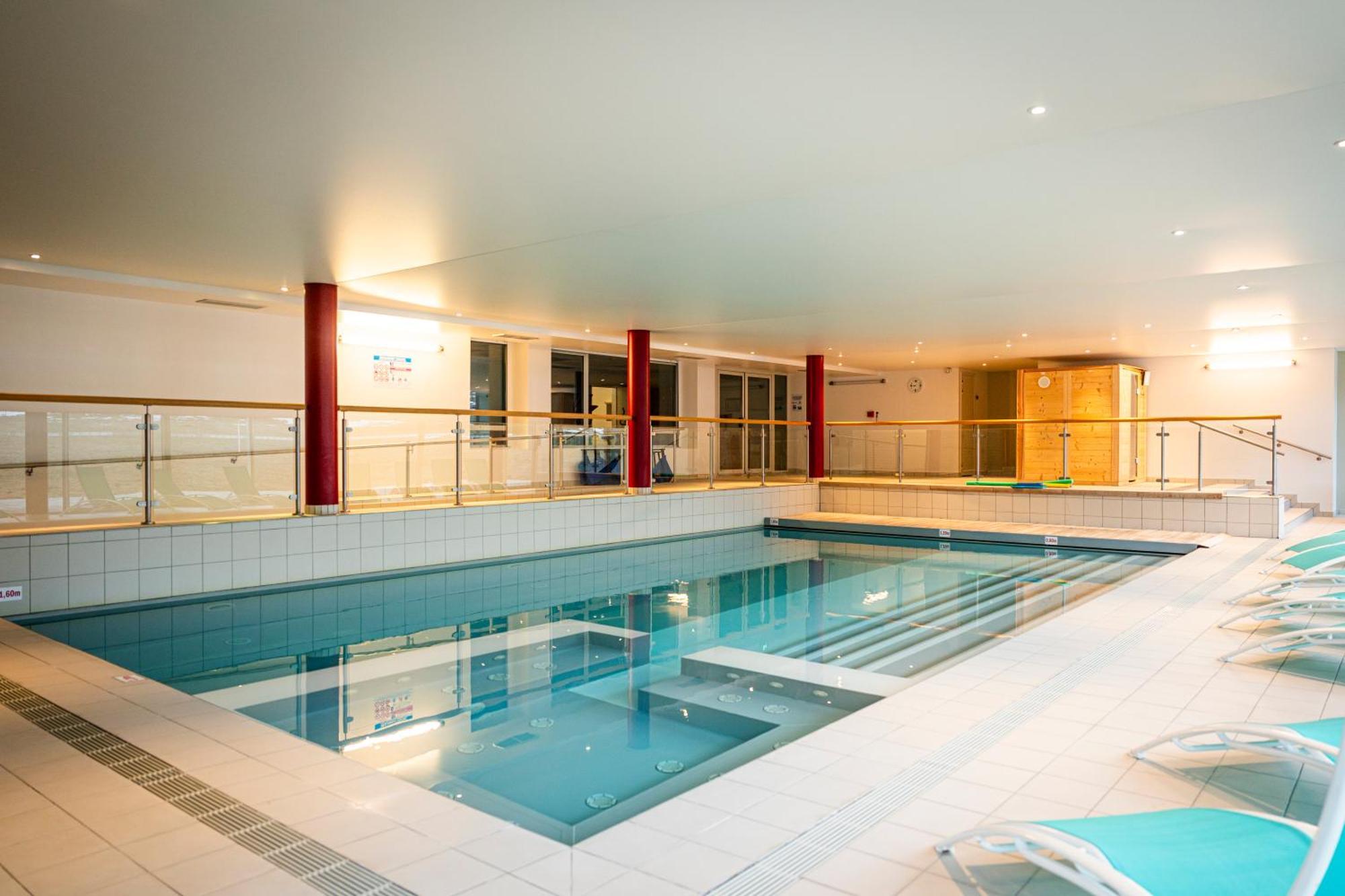 Hotel-Club Cote Dole, Ussim Vacances Les Rousses Kültér fotó